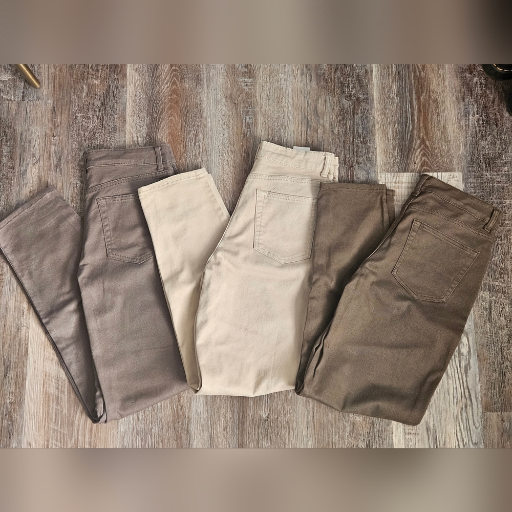 H&M Divided Mom Jean Khaki Lot of 3